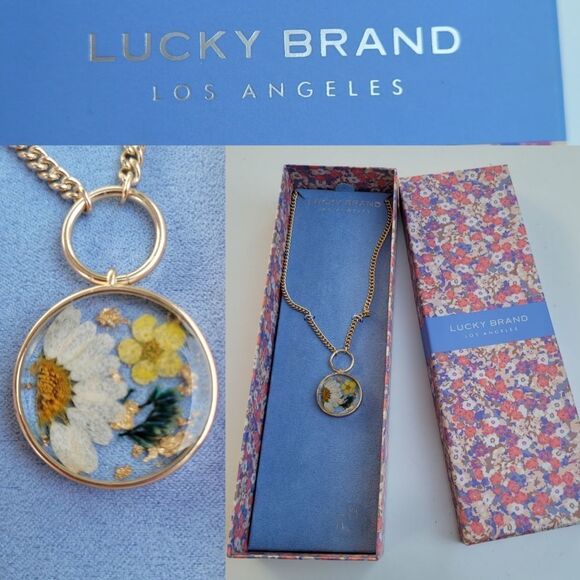 Lucky Brand Jewelry - NEW LUCKY BRAND gold dried floral flowers boho adjustable necklace in box NWT